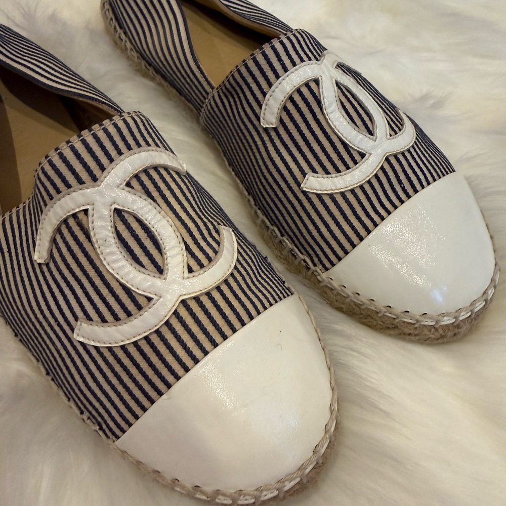 CHANEL Striped Espadrilles size 38 - Picture 4 of 7